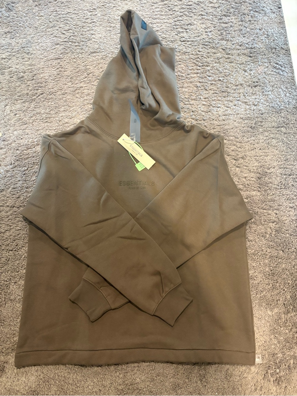 Essential hoodie